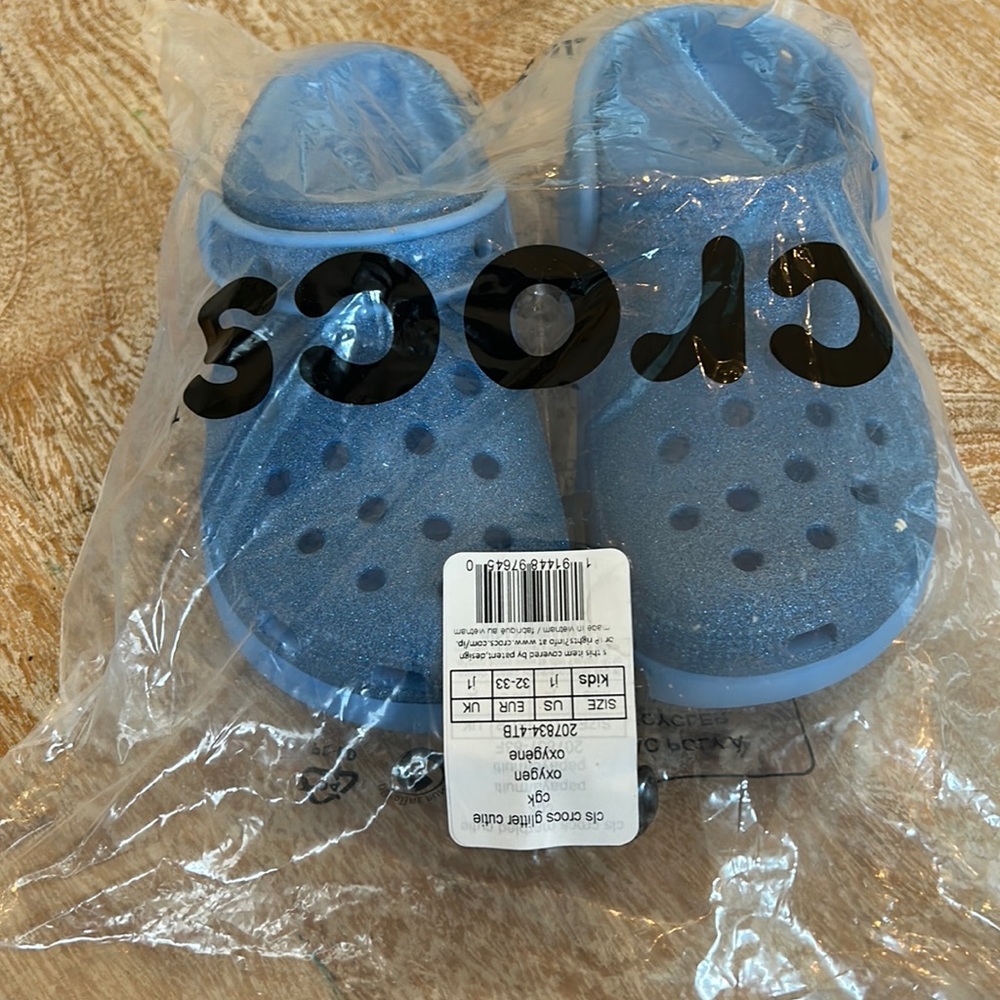 Crocs glitter platform